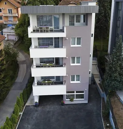 Elite * Sarajevo